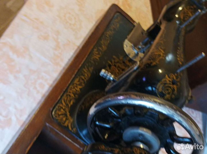 Швейная машинка бу ручная