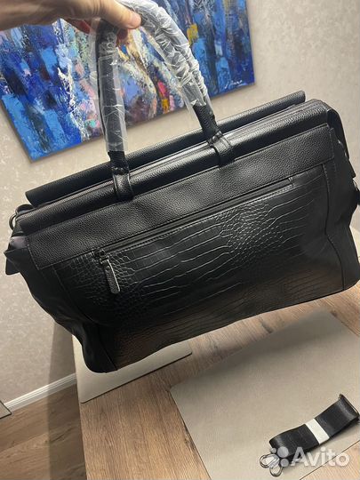 Мужской кожаный портфель