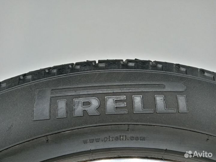 Pirelli Scorpion Verde All Season 215/60 R17