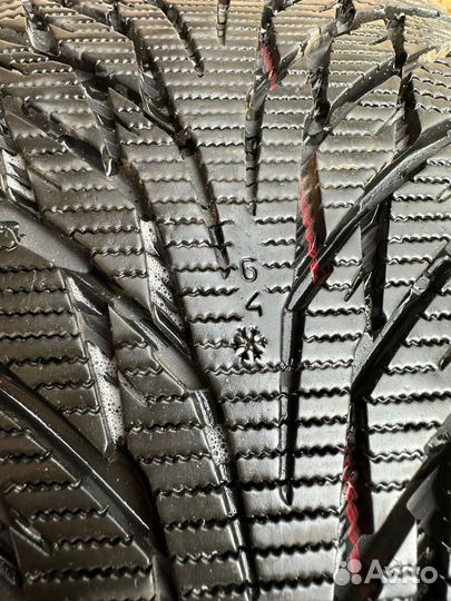 Nokian Tyres Hakkapeliitta R2 245/45 R19