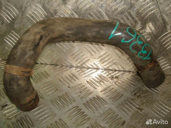 Патрубок Land Rover Discovery