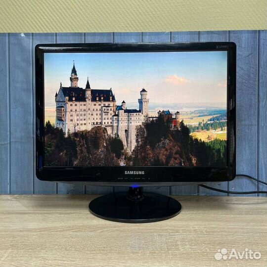 Монитор 22'' (55см) Samsung