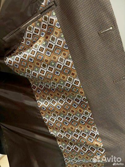 Костюм классика мужской 48 тройка