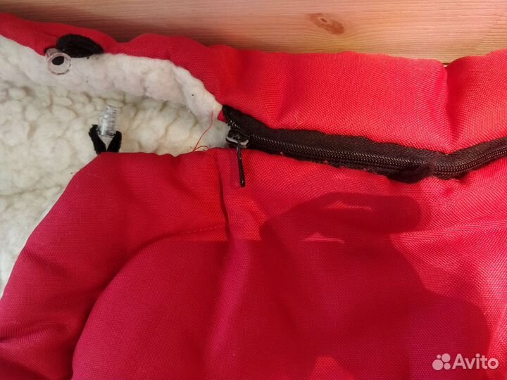 Меховой конверт в коляску womar