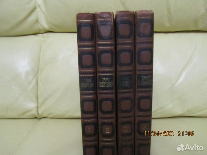 К Валишевский, Р Л Стивенсон