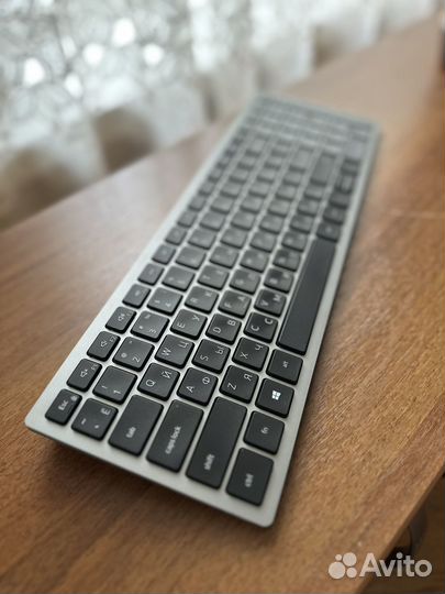 Клавиатура и мышь Dell