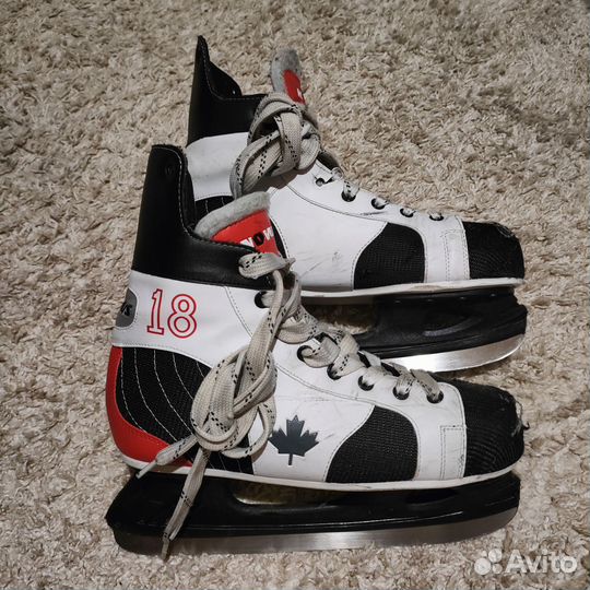 Коньки хоккейные Novus 44
