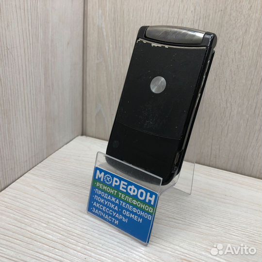 С) Motorola v8 (на запчасти)
