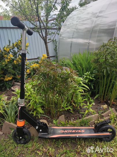 Самокат почти новый
