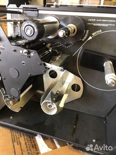 Термотрансферный принтер этикеток Zeb