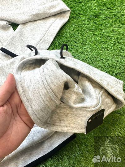 Спортивный костюм Nike Tech Fleece