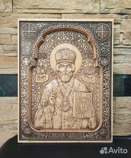 Резные иконы из дерева