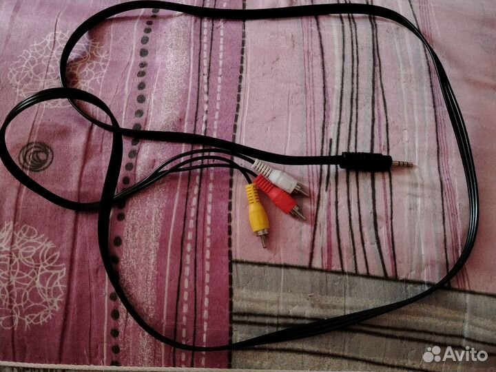 Кабель аудио-видео 3 RCA - AV AUX, 1 метр