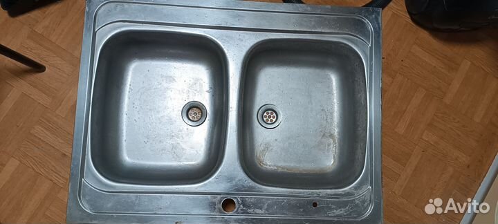 Мойка двухсекционная бу с сифоном