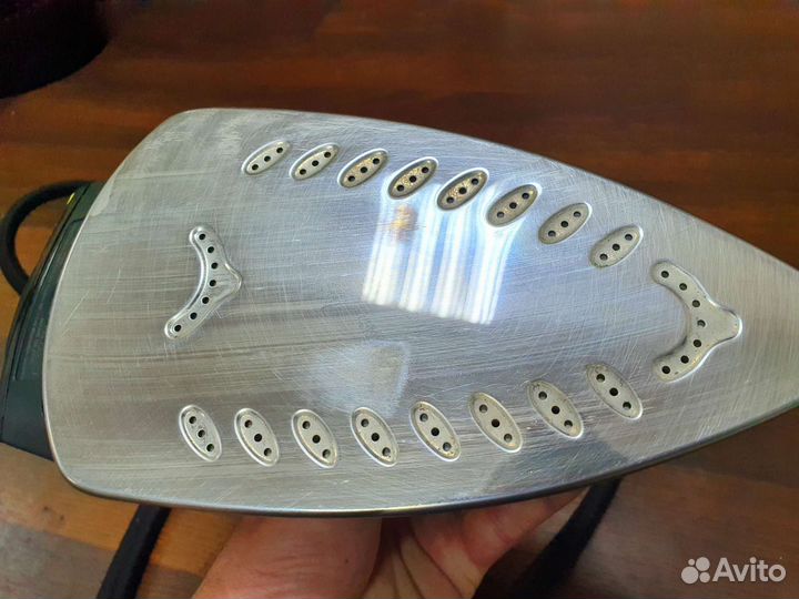 Паровой утюг Karcher i6006