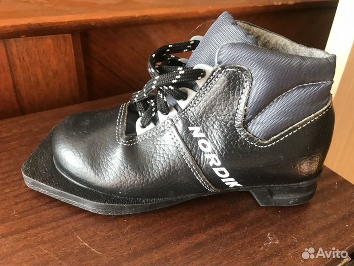 Лыжные ботинки Nordik