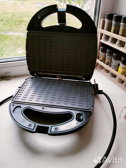 Вафельница мультипекарь