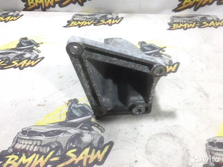 Кронштейн двигателя правый Bmw 3 E46 sedan/ E46/4