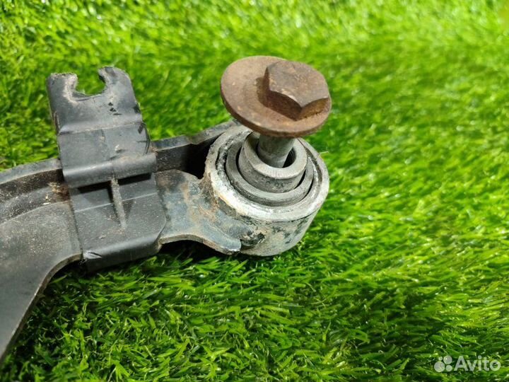 Рычаг задний правый Volkswagen Passat Cc 357 cbbb