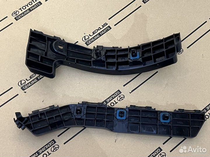 Кронштейн бампера задний Lexus Rx 3