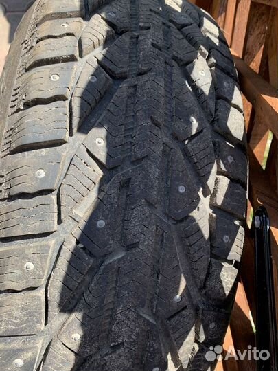 Kormoran SUV Stud 225/65 R17 106T