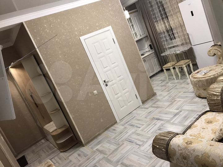 2-к. квартира, 50 м², 4/4 эт.