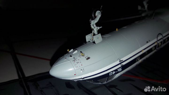 Як-40 в М.1;72 (поздней серии)