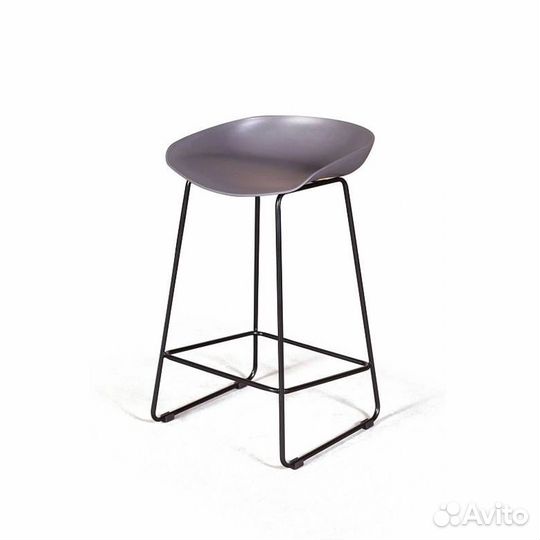 Стул полубарный Leo