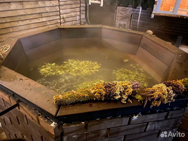 Русская Баня на дровах с Горячим Чаном и прорубью