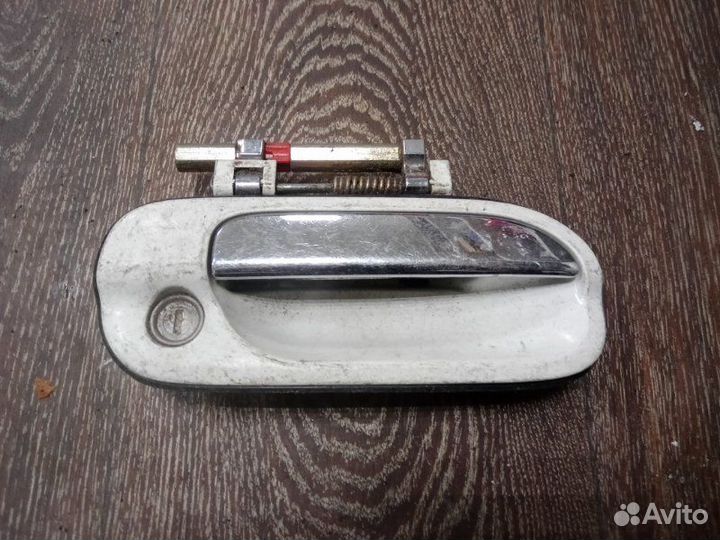 Ручка двери внешняя передняя правая Nissan Sunny