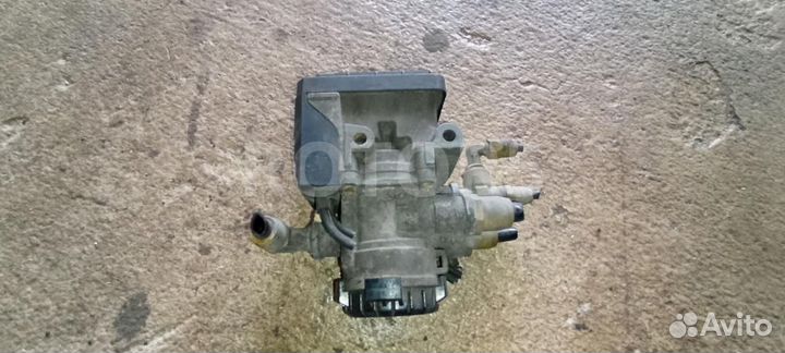 Кран модулятор EBS передний Scania R 5 2004