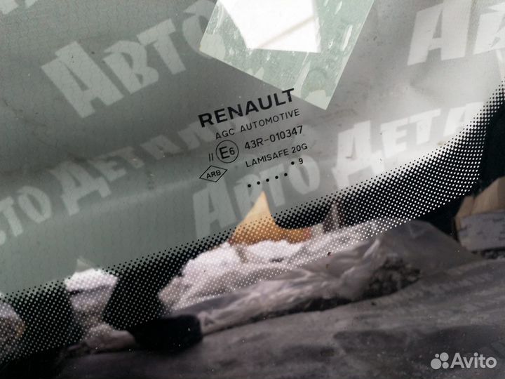 Стекло лобовое Renault Arkana 727123276R