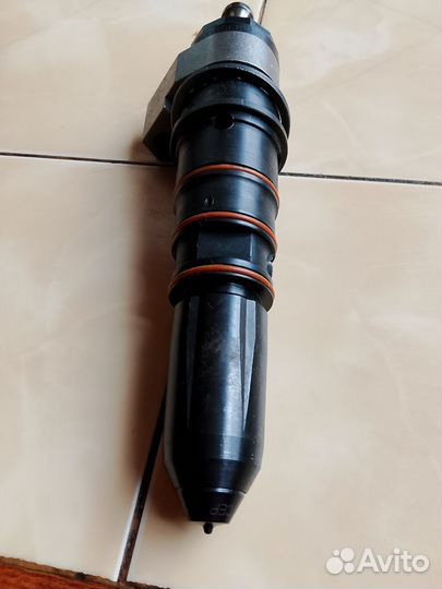 Топливные форсунки на. Cummins n14