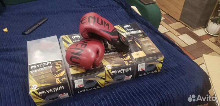 Боксёрские перчатки Venum challenger 3.0