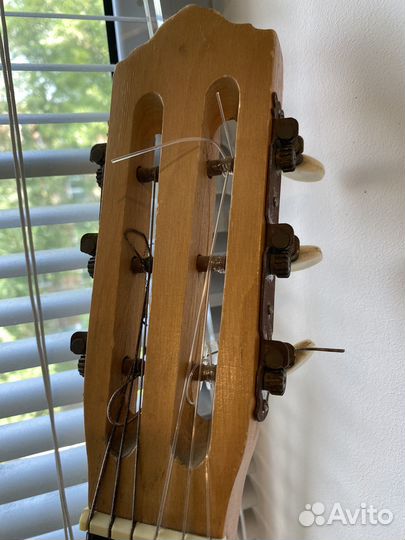 Классическая гитара