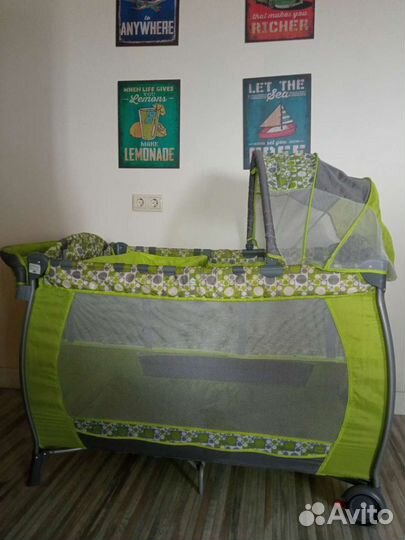 Манеж детский складной