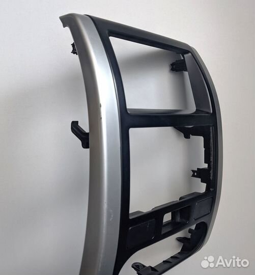 Рамка автомагнитолы Nissan X-Trail T31