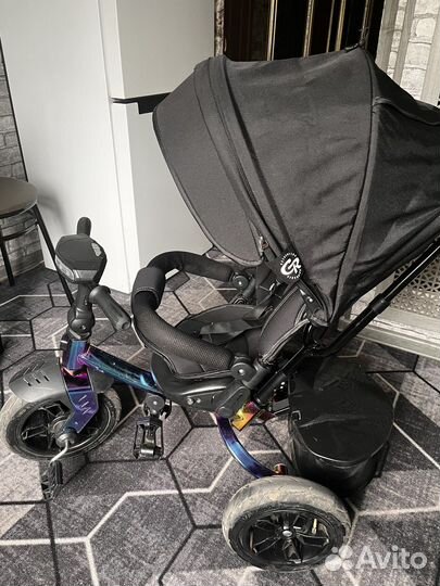 Детский велосипед с родительской ручкой