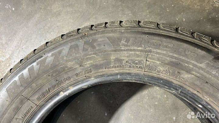 Bridgestone Blizzak LM-80 Evo 235/60 R18 103H