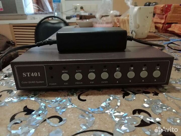 Квадратор видеонаблюдения цветной