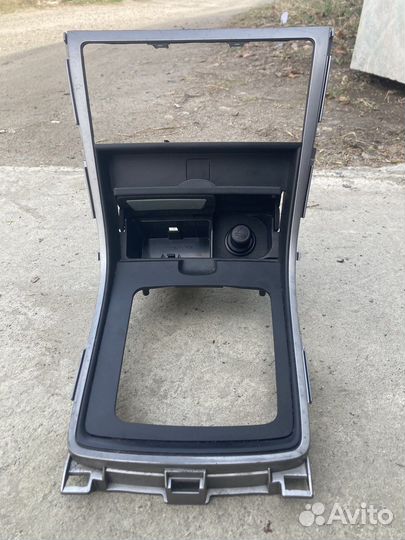 Консоль центральная mazda 6 gh