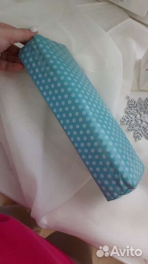 Подставка для рук маникюрная бу