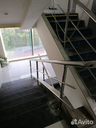 Поручни из нержавеющей стали