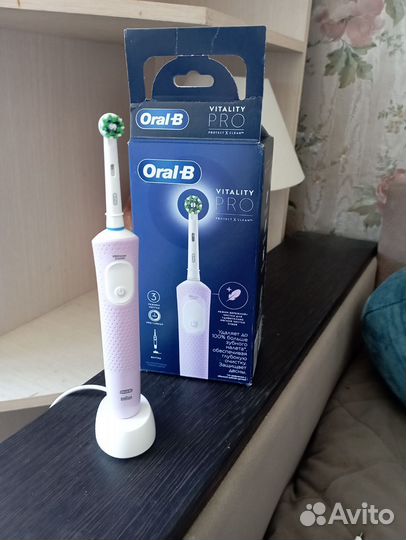 Электрическая Зубная щетка oral b vitality pro