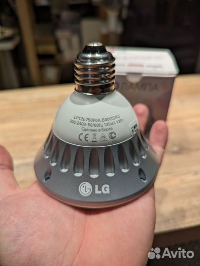 Светодиодная лампочка LG par30 12Вт Е27