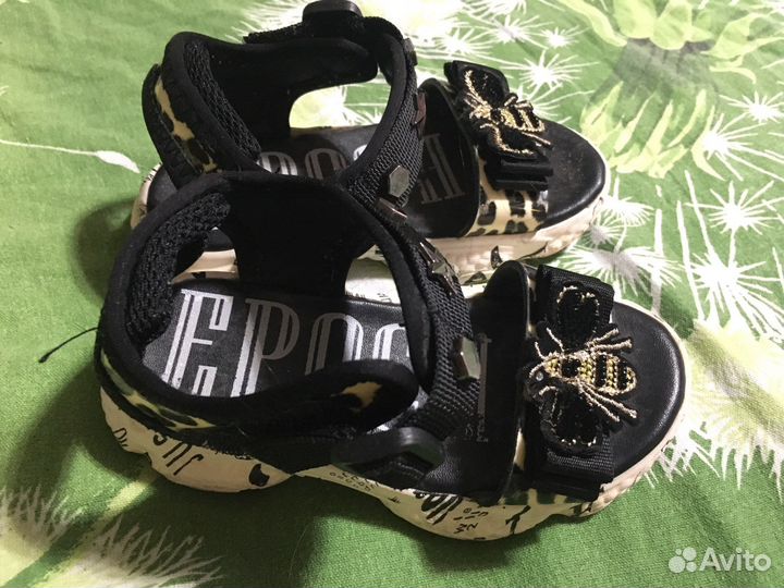 Босоножки для девочки 22 размер