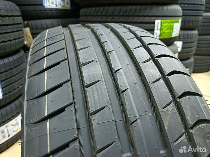 Triangle EffeXSport TH202 235/35 R19 91Y