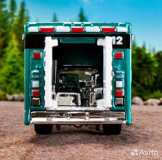 Matchbox 2019 Ram Ambulance