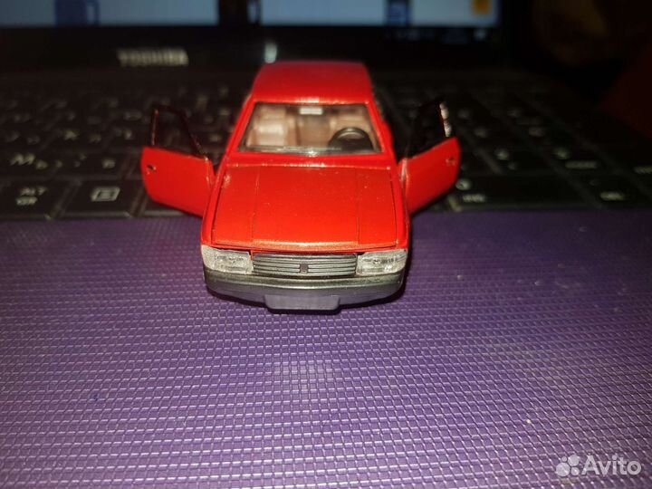 Москвич 2141 1:43