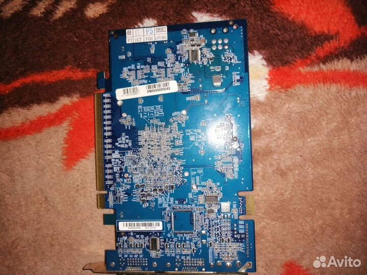 Плата на компьютер(видеокарта)